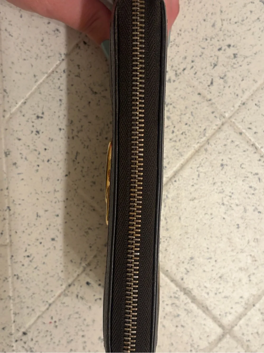 Gucci Brown Monogram GG Zip Wallet with Brown Leather and Gold Hardware - Picture 9 of 11